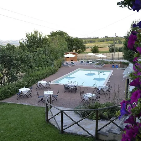 Il Tiglio מלון דירות 3*